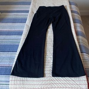 Zella wide leg style leggings